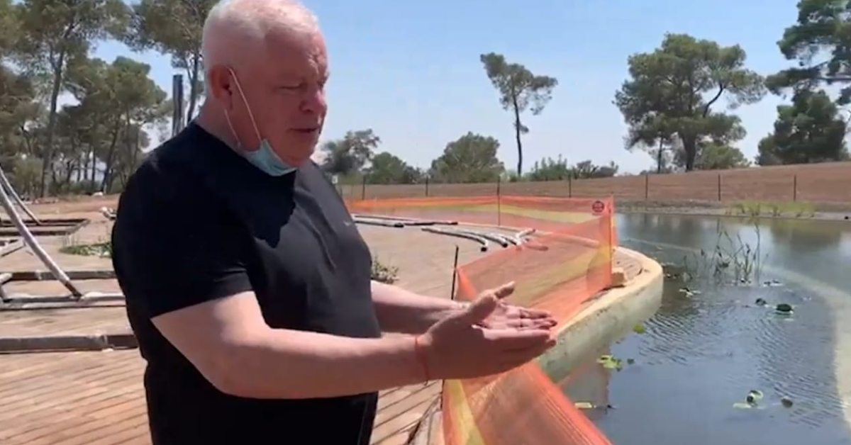 ראש העיר נוף הגליל רונן פלוט בפארק